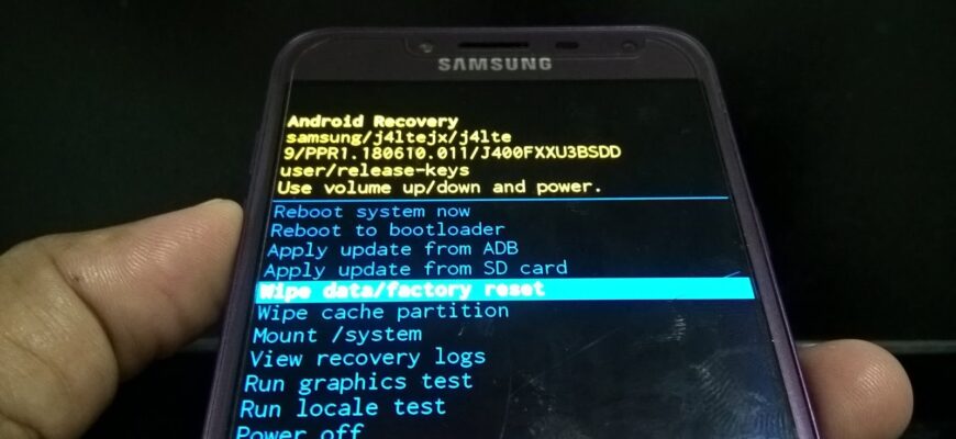 Как сделать полный сброс на Самсунге? - wipe data atau factory reset
