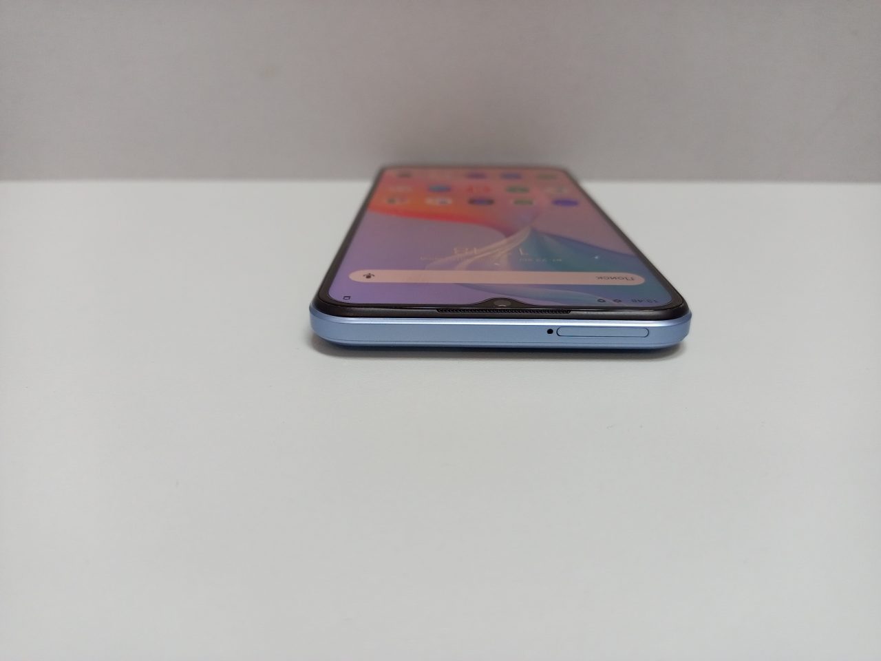 Верхняя грань vivo Y33s