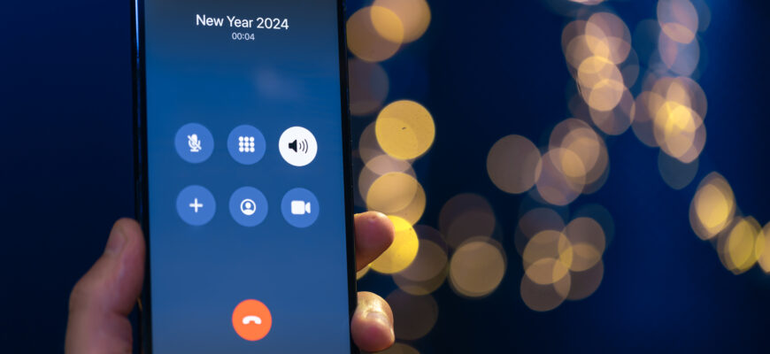 Как в несколько кликов сделать, чтобы айфон говорил, кто звонит - incoming call screen from new year close up