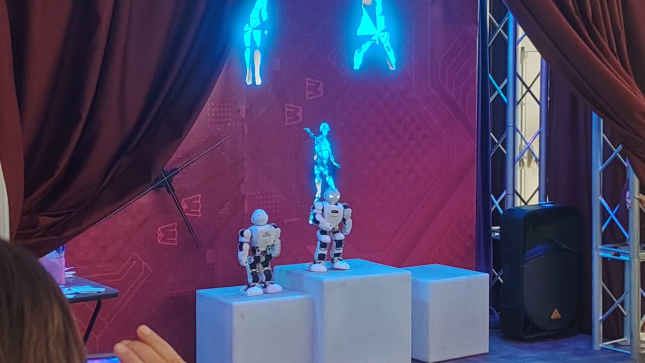 RoboPark в Перми: экскурсоводы, робособака и мастер-классы для детей