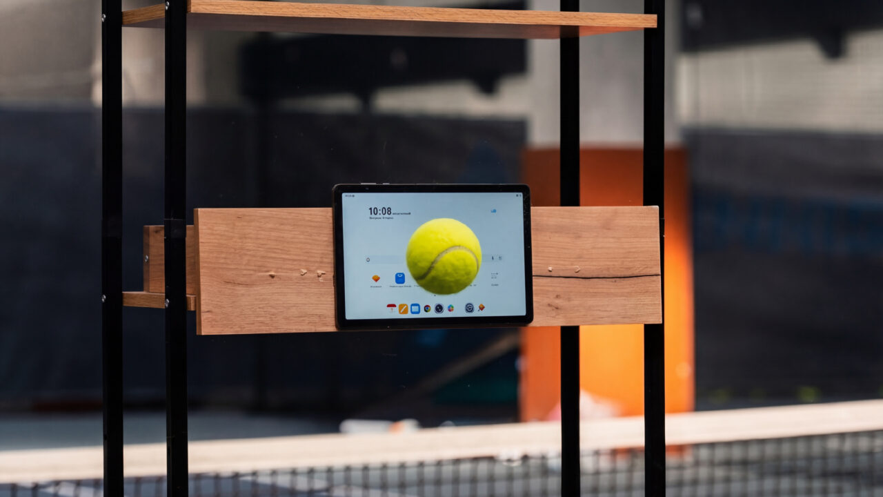 В планшет стреляли из теннисной пушки - но HONOR Pad X8b устоял