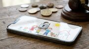 Смартфон с детским замком
