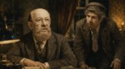Кадр из фильма «Собачье сердце» 1988 года: профессор Преображенский и Шариков в старой московской квартире