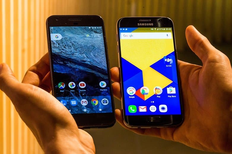 Google Pixel VS Samsung Galaxy S7: Получится ли у Google забрать корону производителя Андроид смартфонов?
