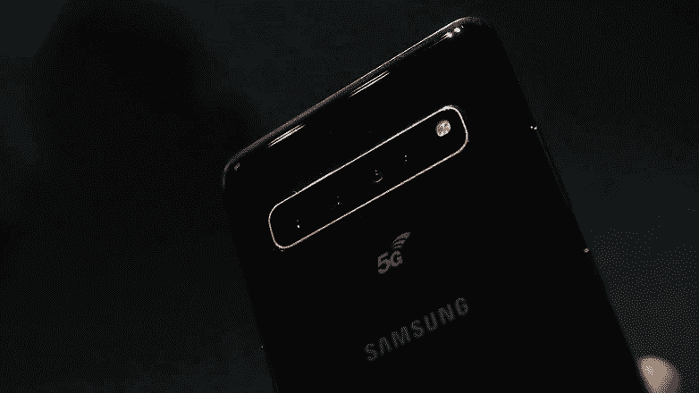Galaxy S10 5G: смартфон XXL от Samsung имеет мега камеру