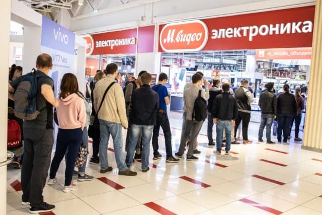 В начале года на рынке РФ зафиксирован всплеск продаж смартфонов