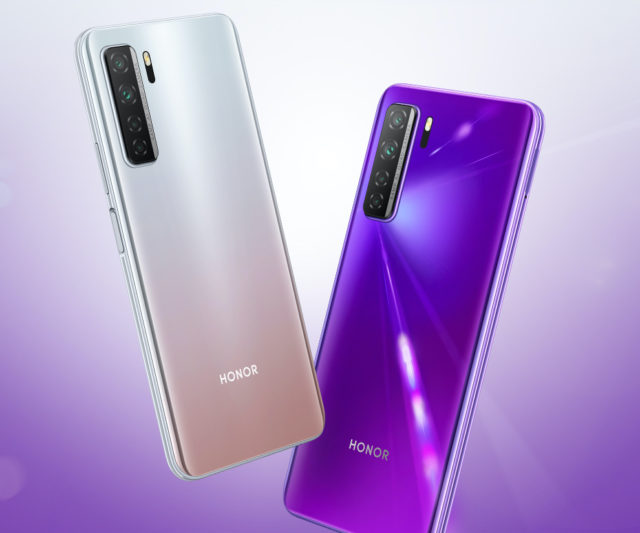 Huawei открыл российские продажи модели «Honor 30S»