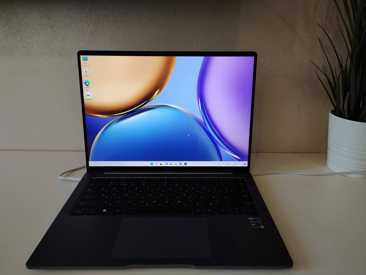 Внешний вид HONOR MagicBook View 14