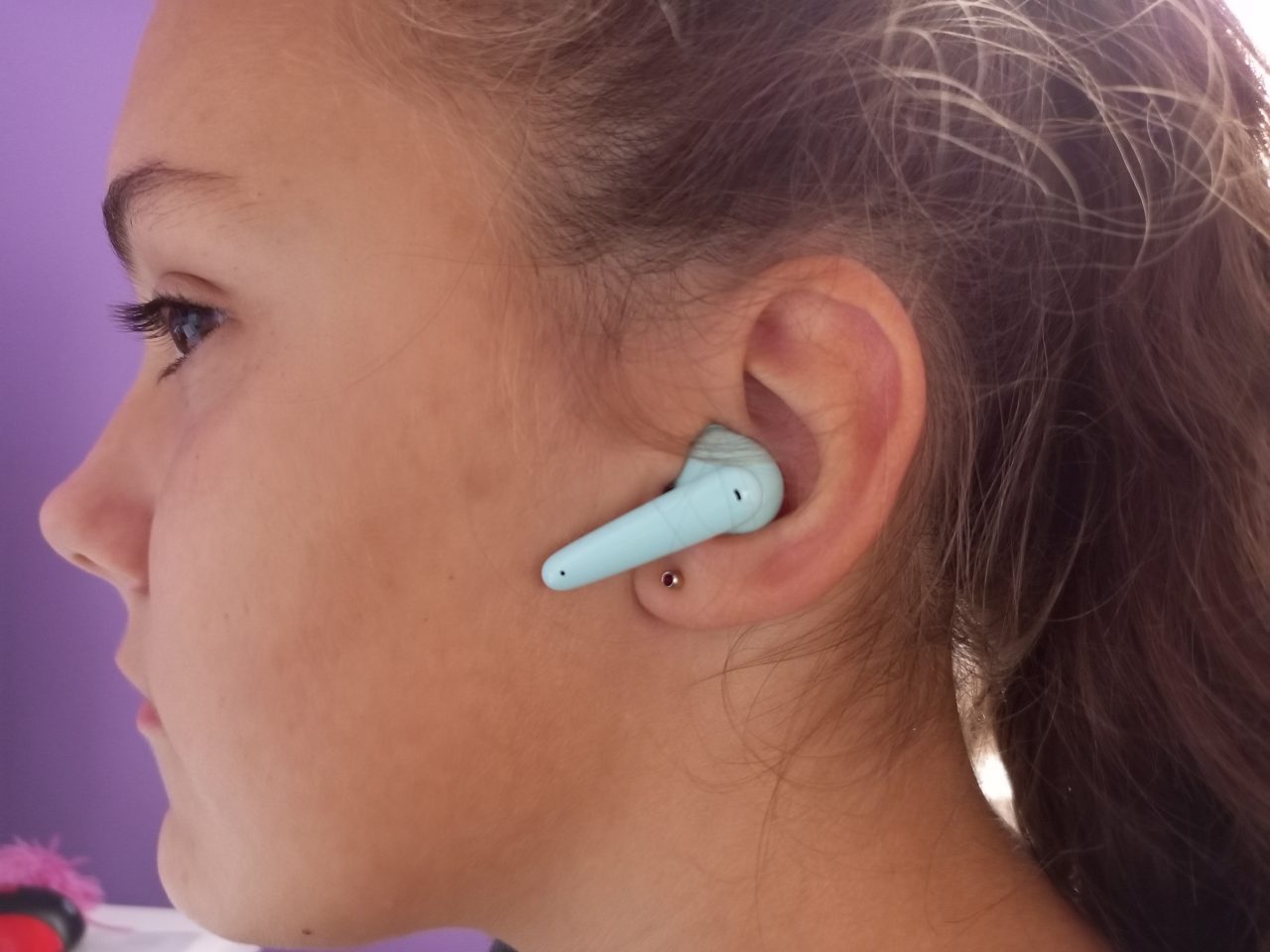 Обзор HUAWEI FreeBuds SE — TWS гарнитура в стильном корпусе