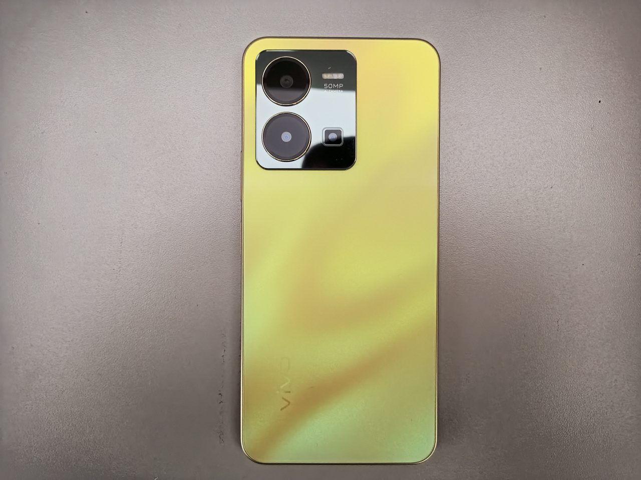 Обзор vivo Y35 — 50МП, макросъемка и стабилизация видео